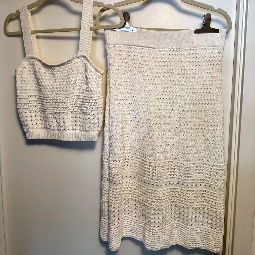 White Aritzia matching crochet skirt & crop top set